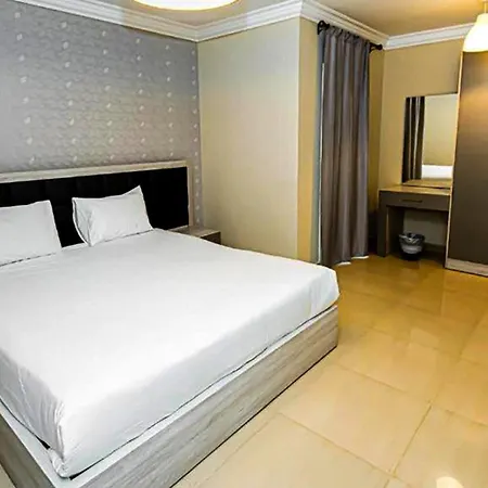 The Expert In Ocean Blue Near Airport Apartment Cairo Room photo