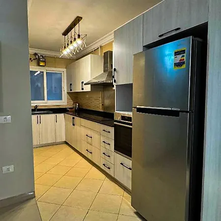 The Expert In Ocean Blue Near Airport Apartment Cairo Room photo